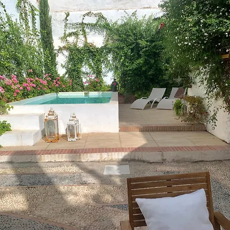 Patios Del Agua Bed & Breakfast El Puerto de Santa Maria
