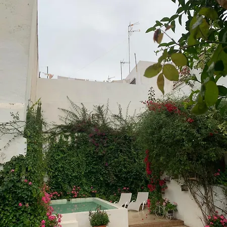 Patios Del Agua